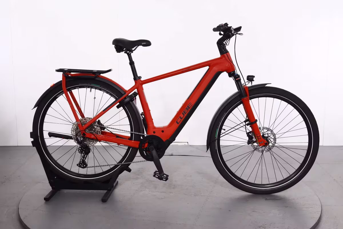 Cube Kathmandu Hybrid EXC