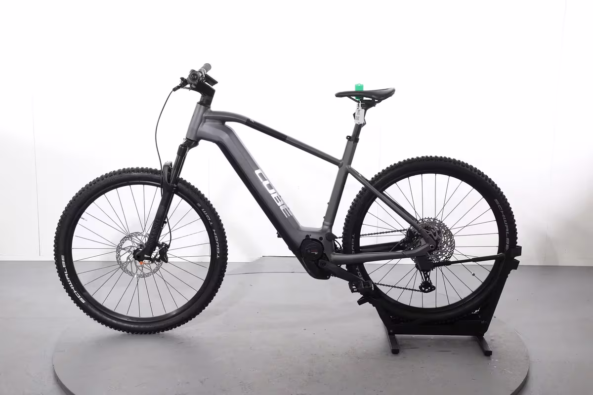 Cube Reaction Hybrid Race 750 - Miniature 4