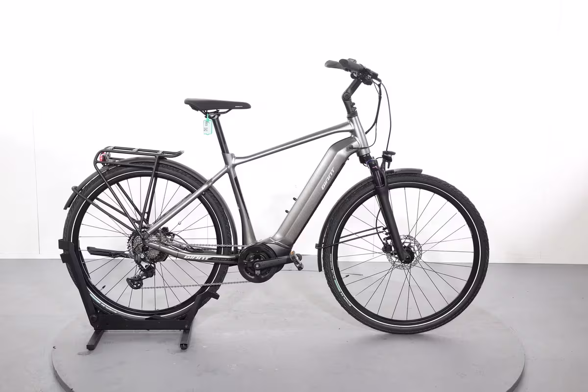 Giant DAILYTOUR E+ 2