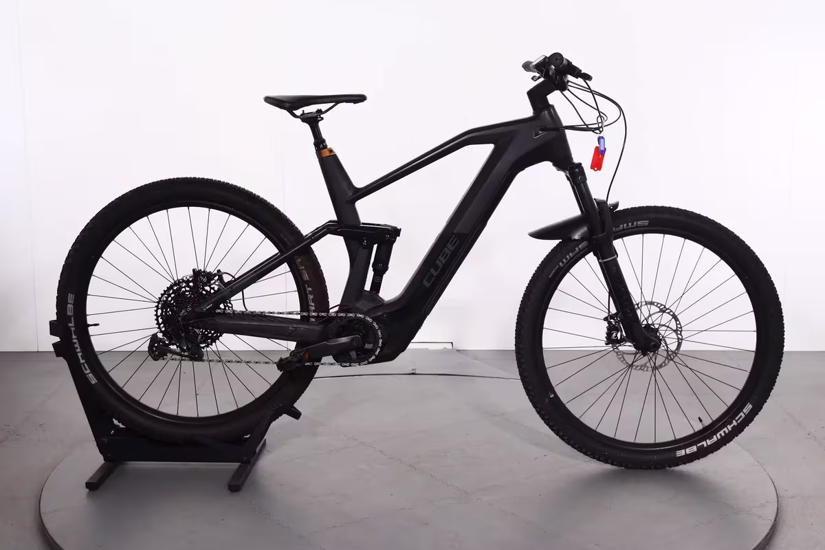 Cube Stereo Hybrid 140 HPC Race