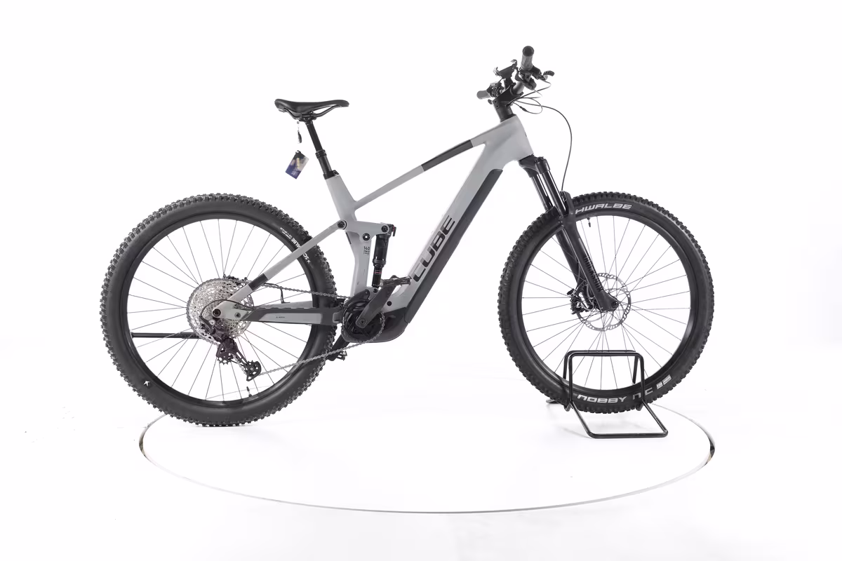 Cube Stereo Hybrid 140 HPC Pro E-Bike Tout-Suspendu Carbone